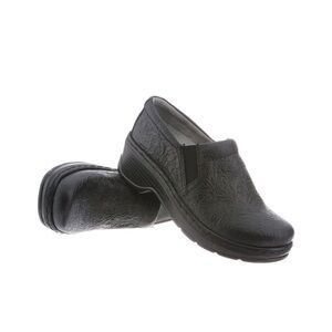 🌷EUC Klogs Size 9M Tooled Leather Shoes